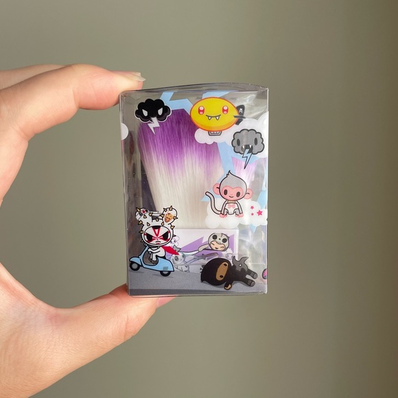 🌟SALE🌟 BNIB Tokidoki x Sephora Kabuki Brush, Purple/White - Picture 7 of 11
